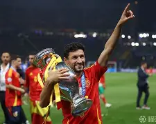 西班牙国家队内部会议纪要流出：转会期状态回暖，社区盾使命明确，医务组通报恢复的简单介绍-壹号娱乐网页