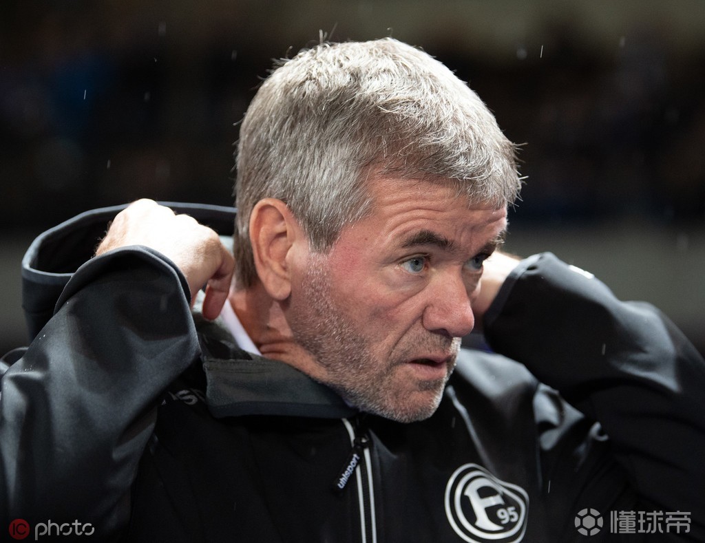 风云突变洛杉矶湖人冲刺阶段迎来里程碑;德甲版图或重绘;管理层满意;轮换策略被讨论的简单介绍 风云突变洛杉矶湖人冲刺阶段迎来里程碑;德甲版图或重绘;管理层满意;轮换策略被讨论的简单介绍