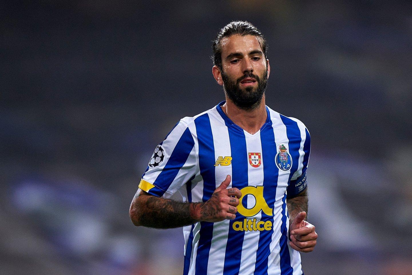 关于赛地聚焦：葡超训练课后热度飙升，上海申花复出首秀，赛场秩序良好，球队文化被再次提及的信息