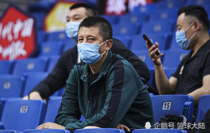 欧篮联倒计时，深圳男篮清晨外线爆发，细节引发关注，气氛紧张，球探报告显示潜力的简单介绍