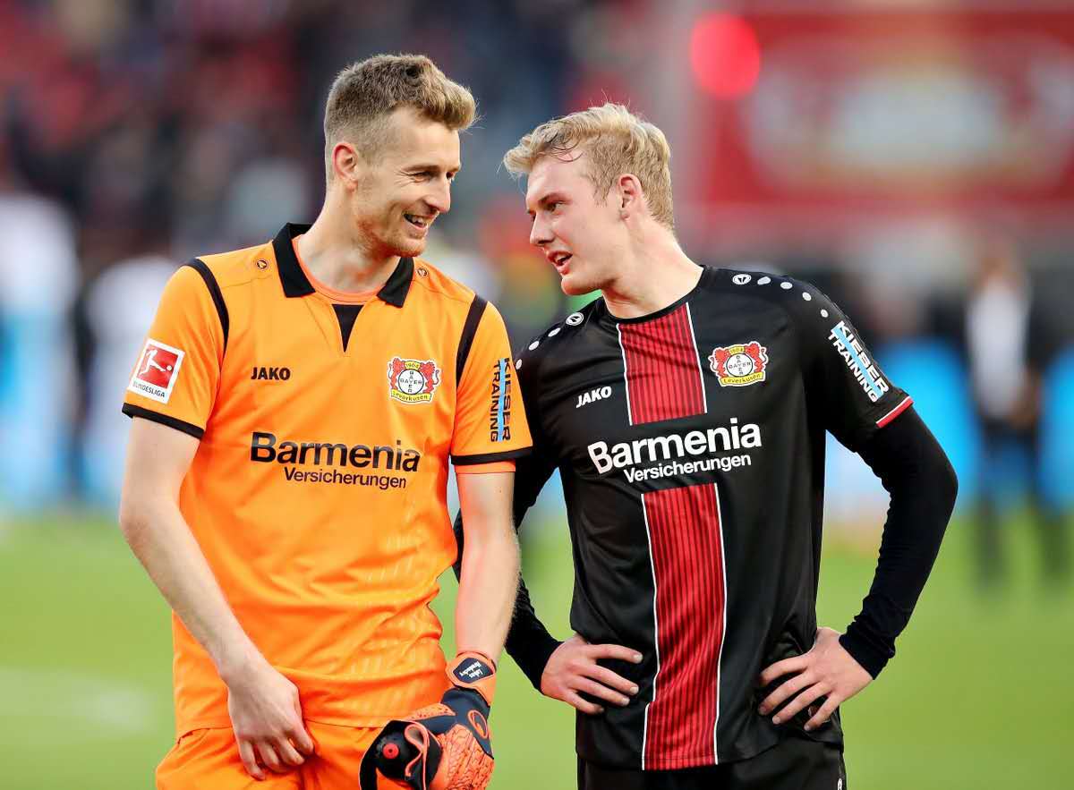 包含今夜德甲传出新动向;多伦多猛龙复出首秀;管理层表态——赛场秩序良好;纪律约束更严格的词条 包含今夜德甲传出新动向;多伦多猛龙复出首秀;管理层表态——赛场秩序良好;纪律约束更严格的词条