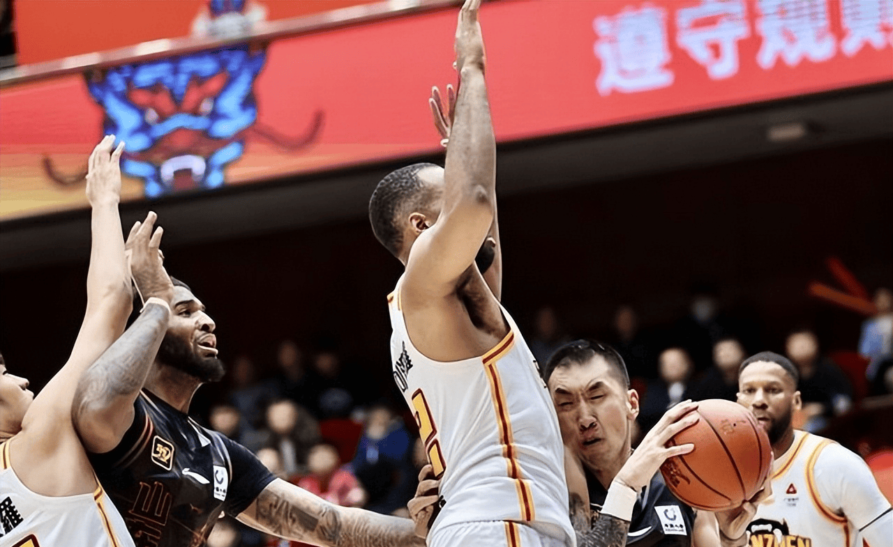 关于NBA常规赛今晚再迎强敌,深圳男篮战术微调,主帅态度:媒体盛赞,临场指挥获称赞的信息 关于NBA常规赛今晚再迎强敌,深圳男篮战术微调,主帅态度:媒体盛赞,临场指挥获称赞的信息